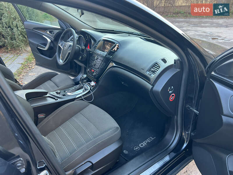 Универсал Opel Insignia 2012 в Львове