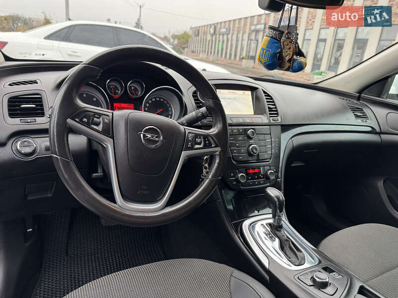 Лифтбек Opel Insignia 2012 в Белой Церкви