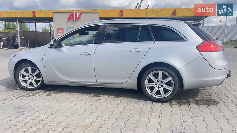 Универсал Opel Insignia 2011 в Луцке