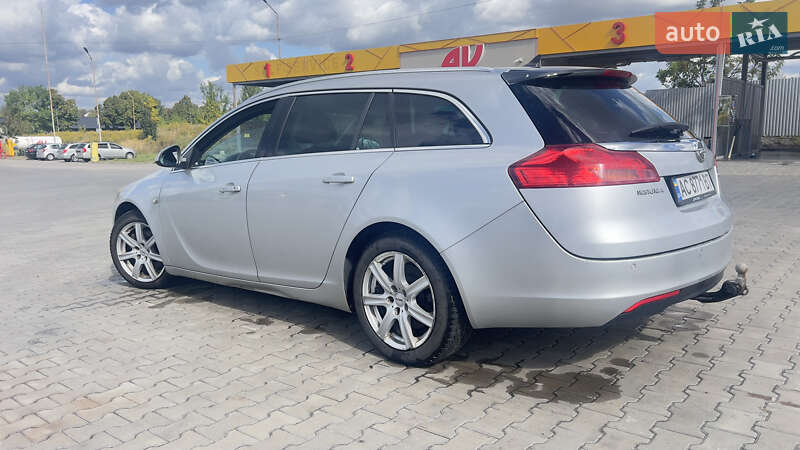 Универсал Opel Insignia 2011 в Луцке