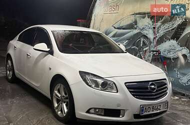 Ліфтбек Opel Insignia 2013 в Рахові