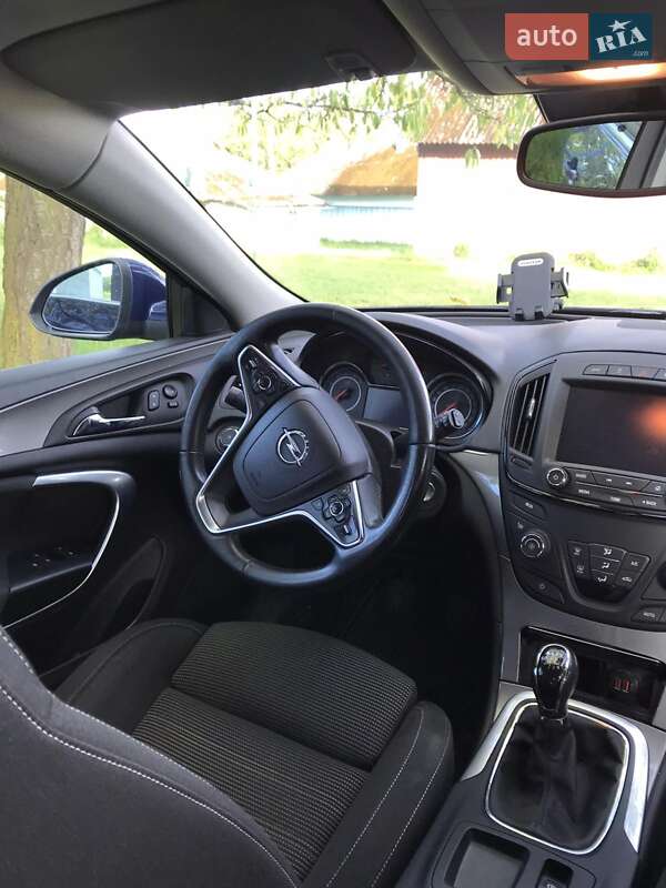 Универсал Opel Insignia 2016 в Косове фото 10 Универсал Opel Insignia 2016 в Косове