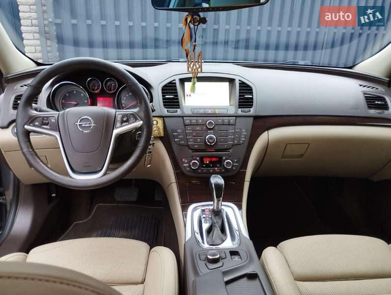 Универсал Opel Insignia 2012 в Звягеле фото 25 Универсал Opel Insignia 2012 в Звягеле