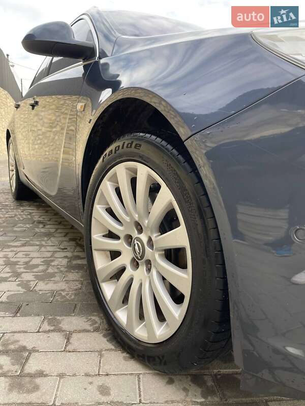 Универсал Opel Insignia 2009 в Тернополе