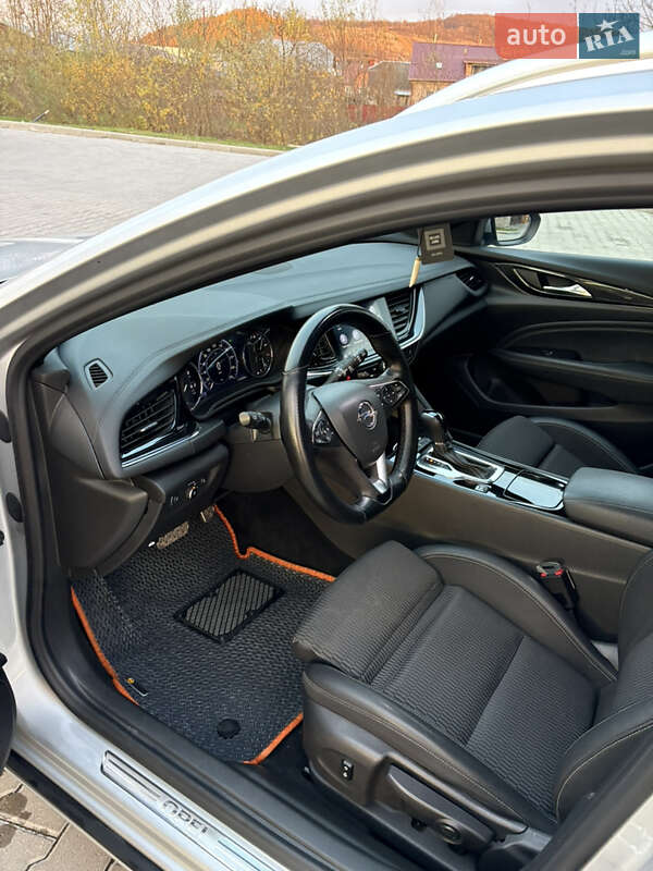 Универсал Opel Insignia 2018 в Бережанах