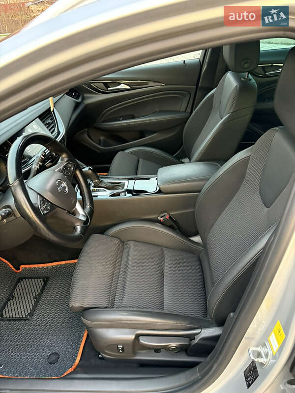 Универсал Opel Insignia 2018 в Бережанах