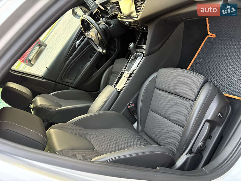 Универсал Opel Insignia 2018 в Бережанах