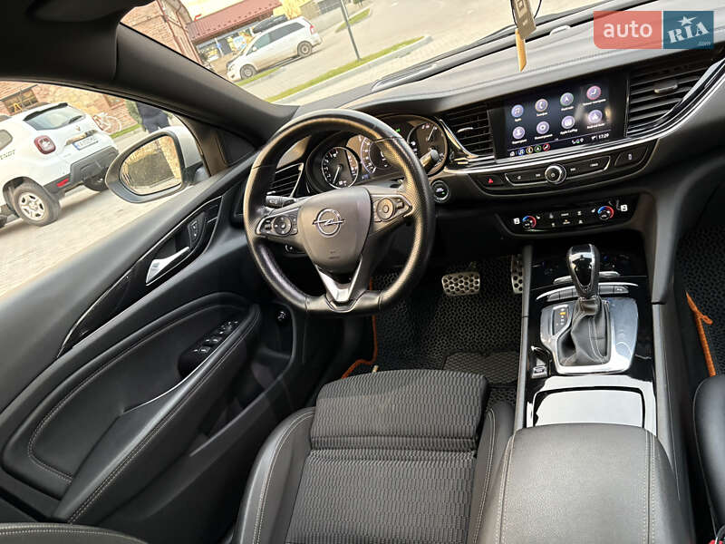 Универсал Opel Insignia 2018 в Бережанах