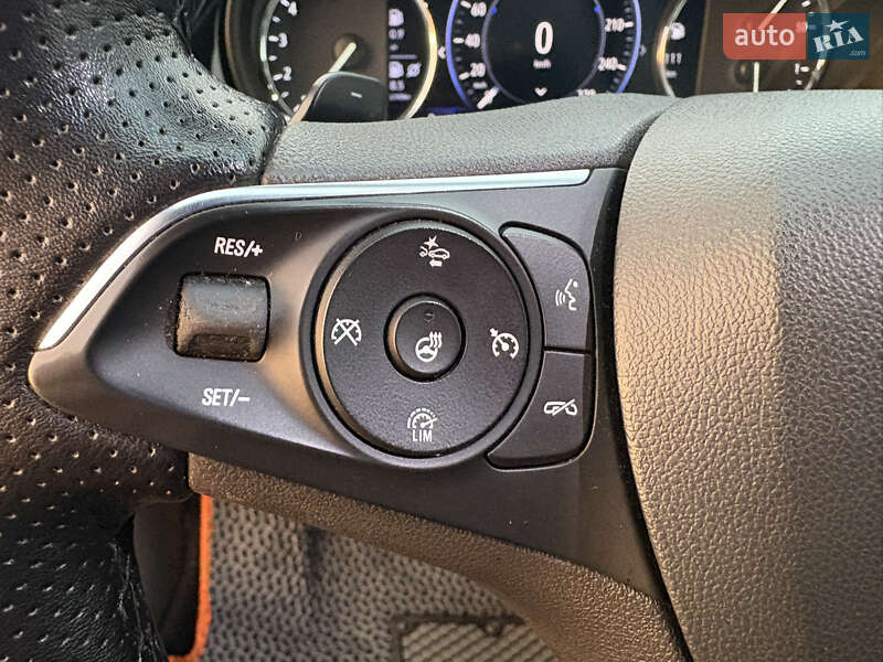 Универсал Opel Insignia 2018 в Бережанах