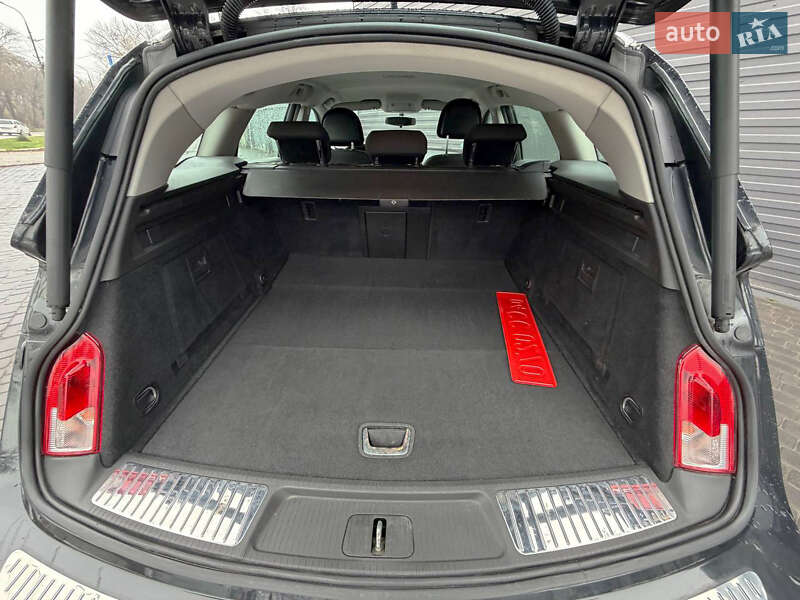 Універсал Opel Insignia 2010 в Кам'янському