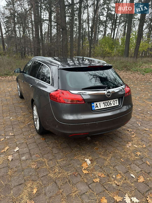 Универсал Opel Insignia 2011 в Ирпене