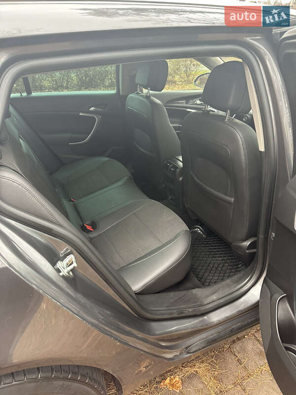 Универсал Opel Insignia 2011 в Ирпене