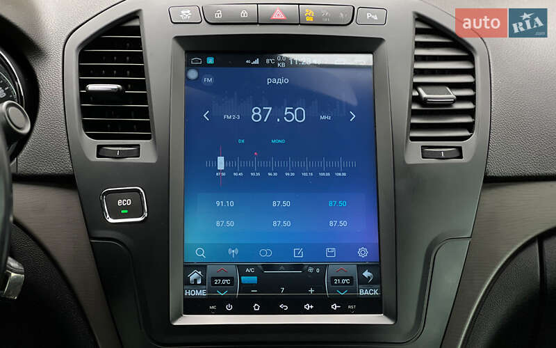 Седан Opel Insignia 2012 в Львове