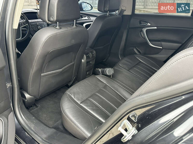 Седан Opel Insignia 2011 в Одессе