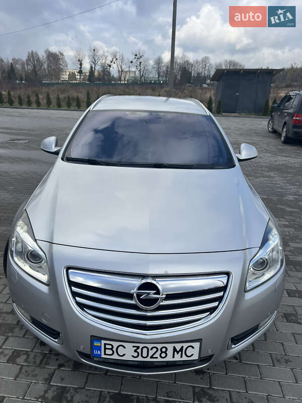 Универсал Opel Insignia 2010 в Золочеве фото 2 Универсал Opel Insignia 2010 в Золочеве