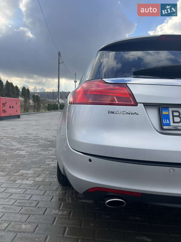 Универсал Opel Insignia 2010 в Золочеве фото 8 Универсал Opel Insignia 2010 в Золочеве