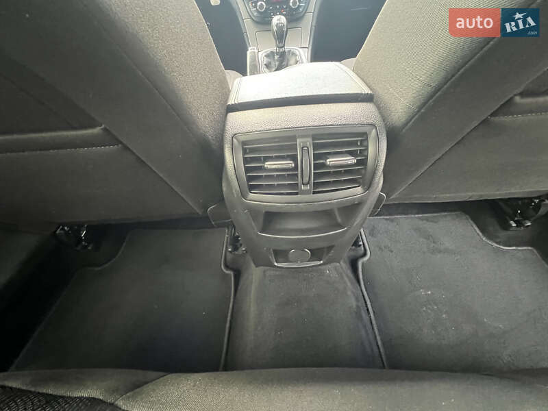 Универсал Opel Insignia 2010 в Коломые фото 34 Универсал Opel Insignia 2010 в Коломые