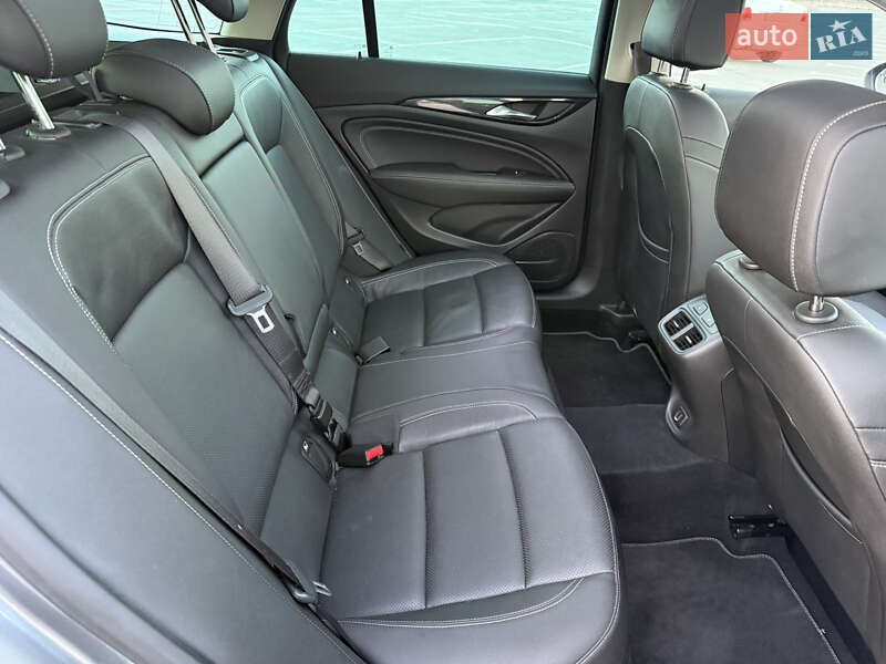 Універсал Opel Insignia 2019 в Києві фото 15 Універсал Opel Insignia 2019 в Києві