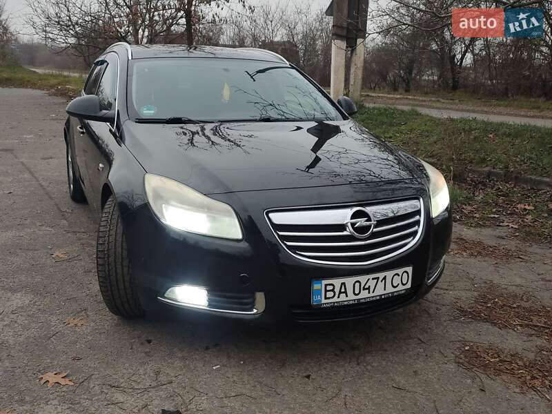 Універсал Opel Insignia 2010 в Шептицькому