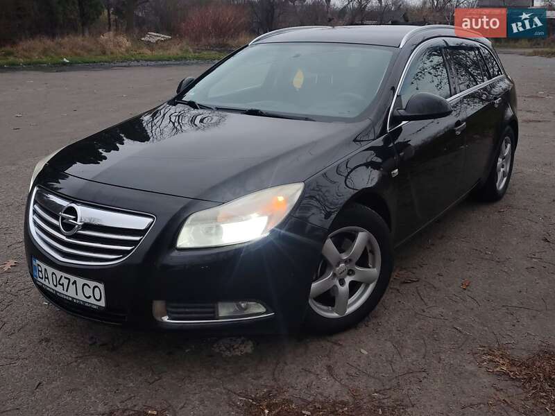 Універсал Opel Insignia 2010 в Шептицькому