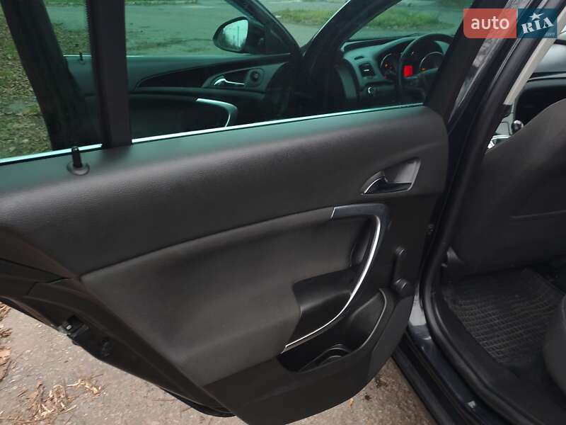 Універсал Opel Insignia 2010 в Шептицькому