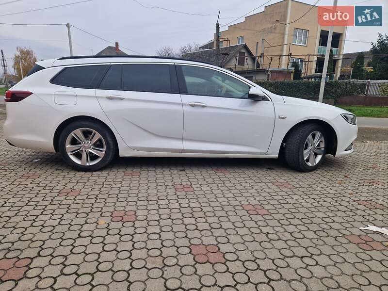 Универсал Opel Insignia 2018 в Ужгороде