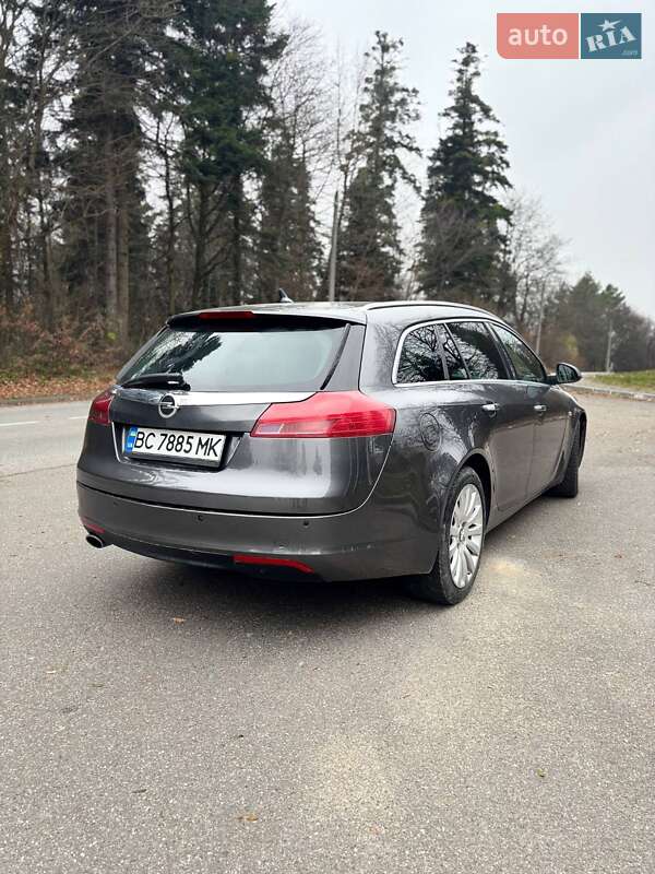 Універсал Opel Insignia 2009 в Трускавці