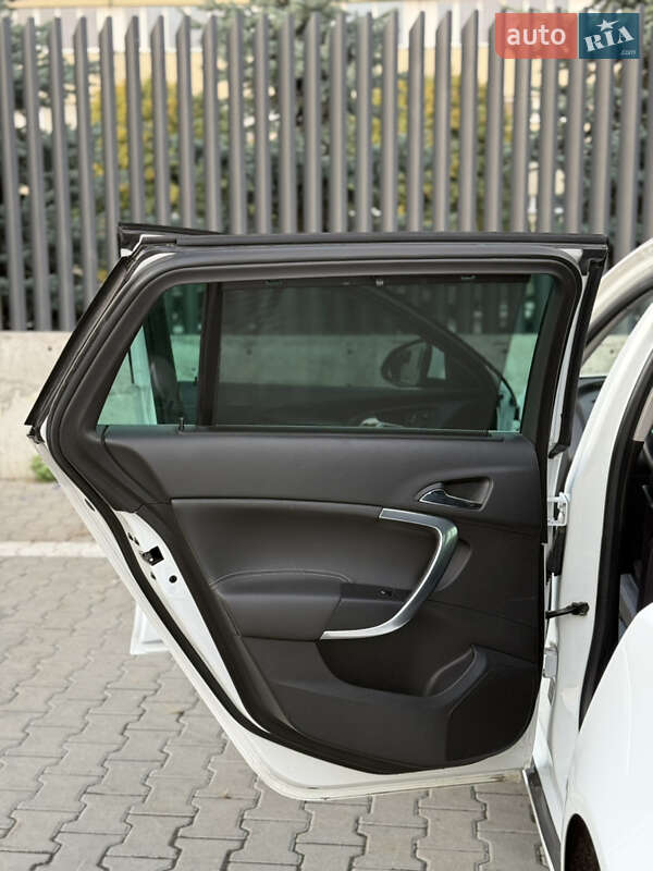 Универсал Opel Insignia 2016 в Луцке фото 30 Универсал Opel Insignia 2016 в Луцке