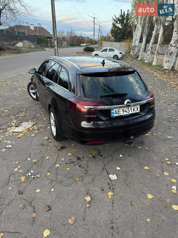 Универсал Opel Insignia 2014 в Кривом Роге
