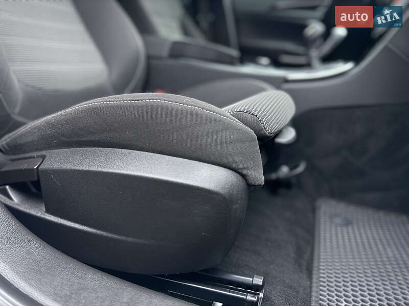 Універсал Opel Insignia 2010 в Борисполі