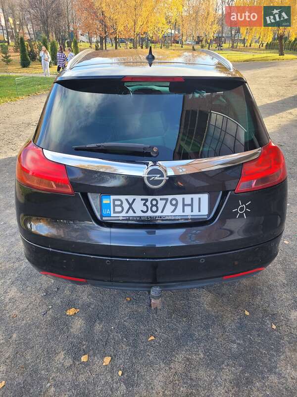 Универсал Opel Insignia 2010 в Хмельницком