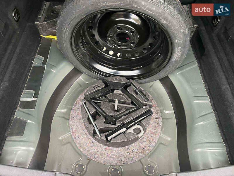 Универсал Opel Insignia 2015 в Остроге