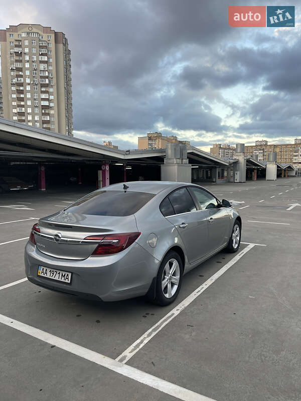 Седан Opel Insignia 2014 в Киеве фото 5 Седан Opel Insignia 2014 в Киеве