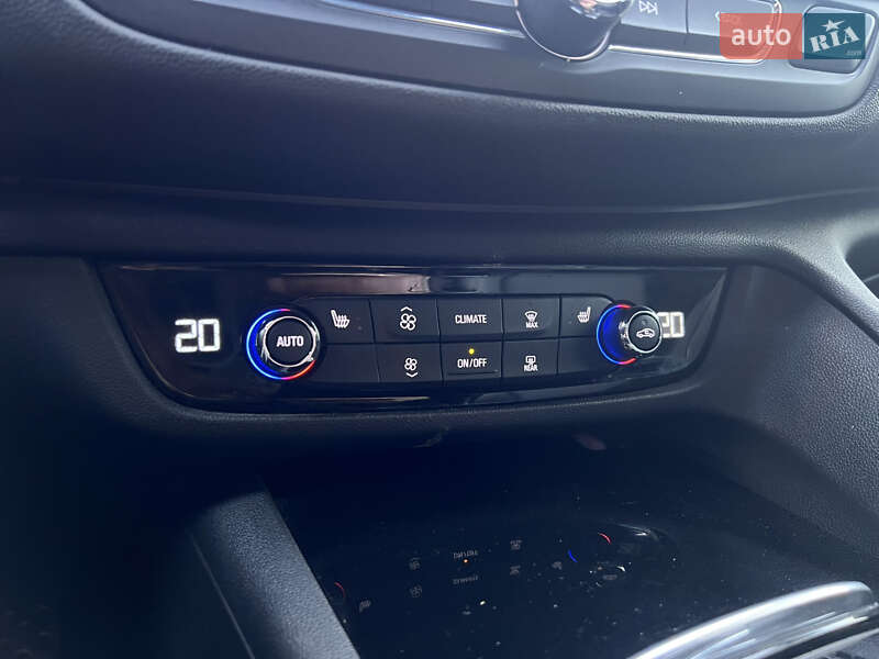 Универсал Opel Insignia 2018 в Киеве