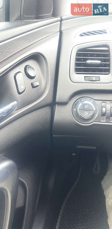 Універсал Opel Insignia 2015 в Житомирі