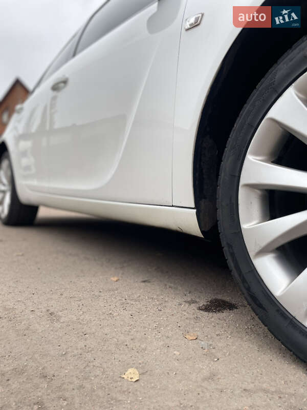 Универсал Opel Insignia 2016 в Черкассах