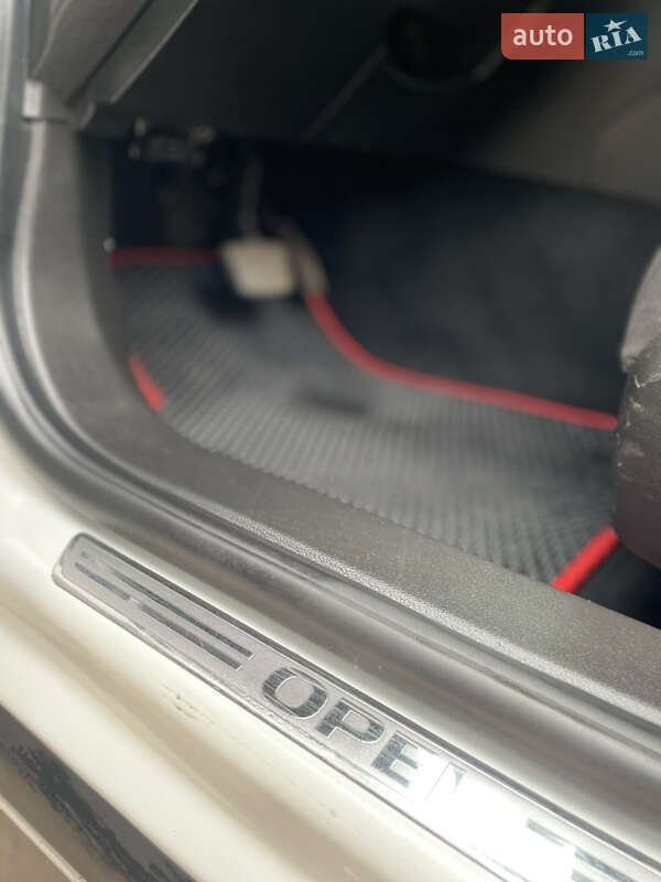 Универсал Opel Insignia 2016 в Черкассах