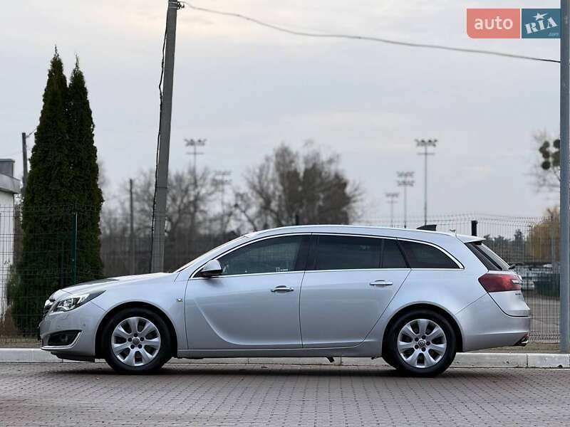 Универсал Opel Insignia 2016 в Киеве