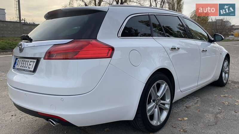 Универсал Opel Insignia 2012 в Киеве