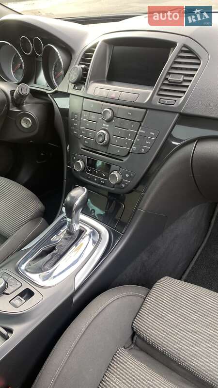 Универсал Opel Insignia 2012 в Киеве