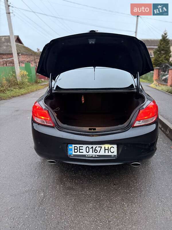 Седан Opel Insignia 2011 в Хмельницькому