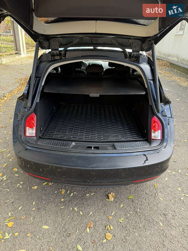 Универсал Opel Insignia 2014 в Черновцах