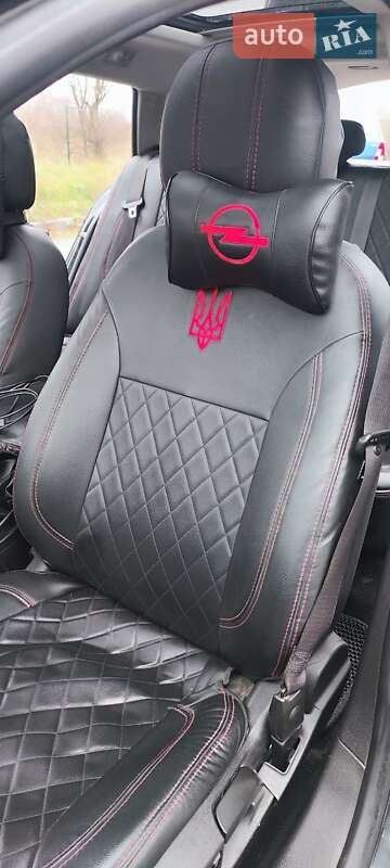 Универсал Opel Insignia 2012 в Почаеве фото 12 Универсал Opel Insignia 2012 в Почаеве