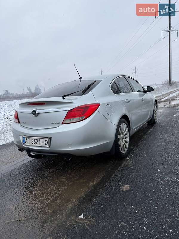 Седан Opel Insignia 2009 в Ивано-Франковске