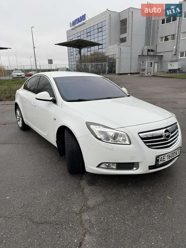 Седан Opel Insignia 2012 в Дніпрі фото 2 Седан Opel Insignia 2012 в Дніпрі
