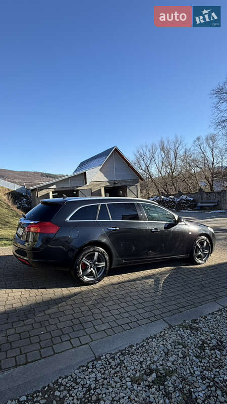 Універсал Opel Insignia 2011 в Коломиї