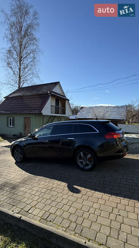 Універсал Opel Insignia 2011 в Коломиї