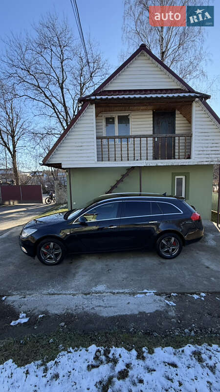 Універсал Opel Insignia 2011 в Коломиї