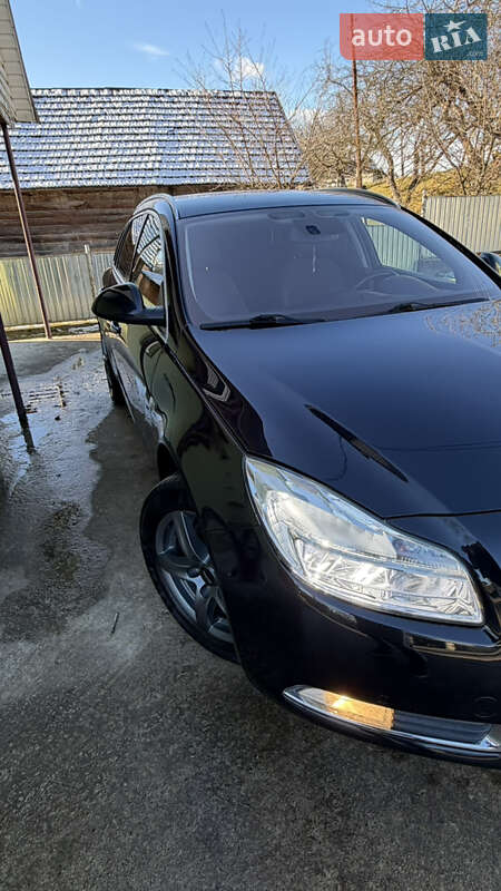 Універсал Opel Insignia 2011 в Коломиї