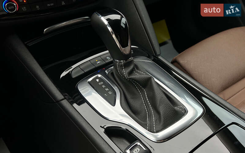 Лифтбек Opel Insignia 2019 в Львове